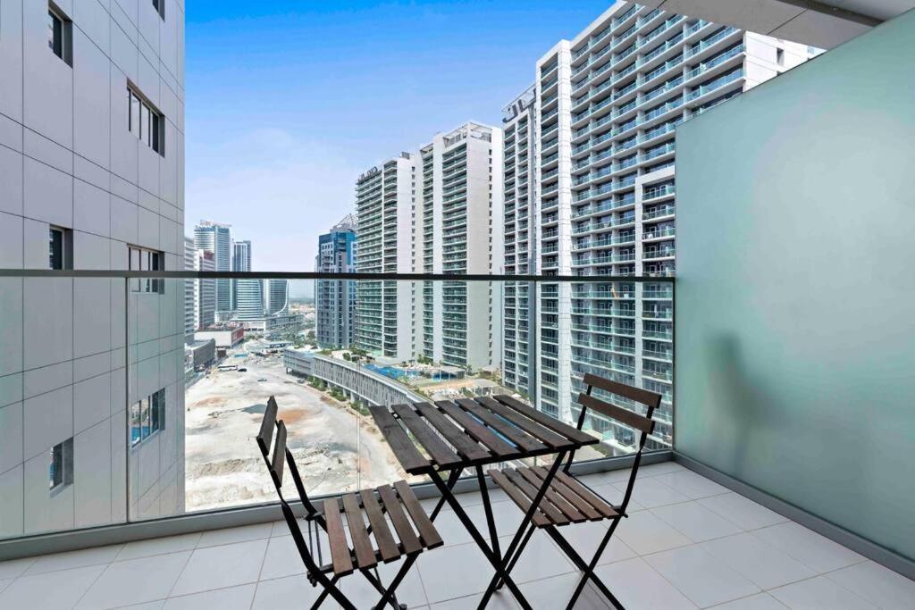Apartment Quality Modern Damac Majestine Near Mall *